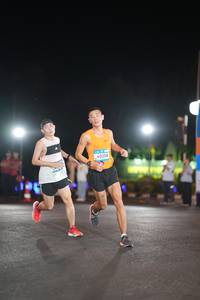 BIB: 4005
                            <button type="button" onclick="openModal(23000469)" class="btn btn-primary btn-sm float-right btn-popup" data-toggle="modal" data-target=".modal-high-quality">
                        <i class="fas fa-shopping-cart"></i> Add to Cart
                    </button>
                                            <button type="button" onclick="isThisMe(23000469, true)" class="btn btn-success btn-sm float-right btn-popup btn-isme hidden" data-toggle="tooltip" data-placement="bottom" title="นี่คือรูปของคุณใช่ไหม คลิกที่นี่เพื่อเอาเข้าอัลบั้ม">
                        <i class="fas fa-plus"></i> Add to album
                    </button>
                    <button type="button" onclick="isThisMe(23000469, false)" class="btn btn-warning btn-sm float-right btn-popup btn-isnotme hidden">
                        <i class="fas fa-ban"></i> Remove from album
                    </button>